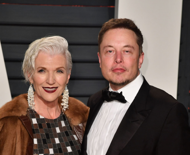 2 nguyên tắc dạy con thành công của mẹ tỷ phú Elon Musk 2