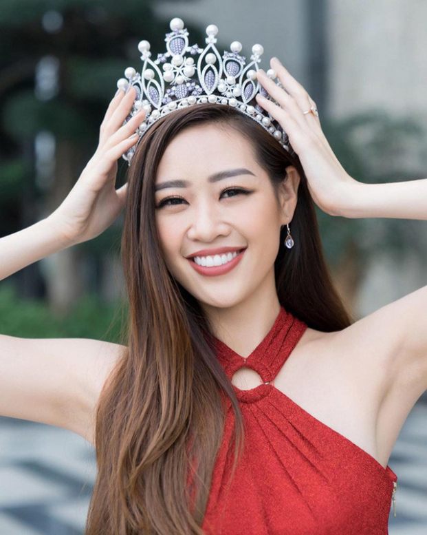 Soi ảnh ngày ấy - bây giờ dàn hoa hậu Việt: Người đẹp từ nhỏ, kẻ kém sắc fan chẳng nhận ra 1