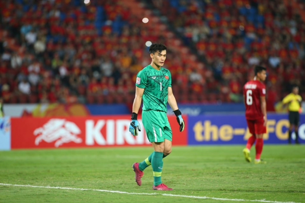   Xem lại tình huống Tiến Dũng 'lỡ nhịp' khiến U23 Việt Nam nhận bàn thua đáng tiếc  