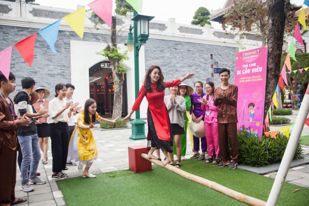 Hàng ngàn du khách tới ‘check in’ lễ hội hoa tại Sun World Danang Wonders    6