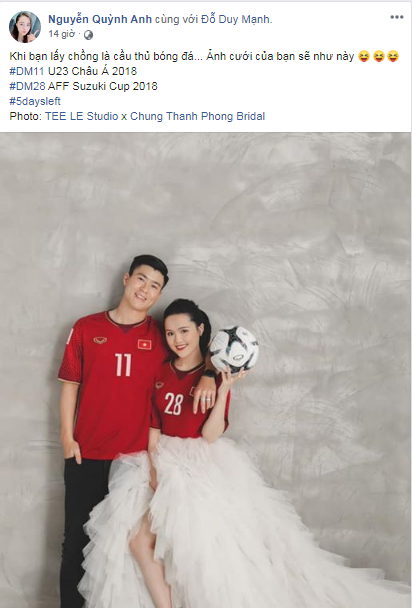   Bà xã Quỳnh Anh cũng đăng tải bức hình với chú thích khi bạn lấy chồng là cầu thủ bóng đá cực đáng yêu  