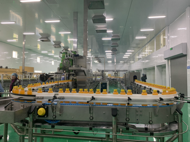   Sau đúng 1 năm, nhà máy sản xuất nước rong biển ép tại Cụm Công nghiệp, khu 2, phường Cẩm Thượng, TP Hải Dương đã đi vào vận hành hoàn chỉnh với công suất 24.000 chai/giờ, tổng số vốn đầu tư hơn 10 triệu USD  