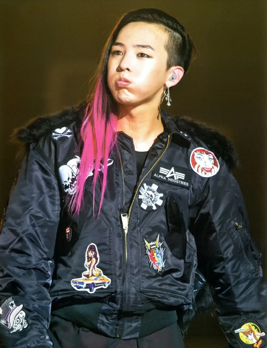 8 idol Kpop nhuộm tóc ombre: Người đẹp như tiên tử, kẻ khiến antifan câm nín vì quá xinh 2