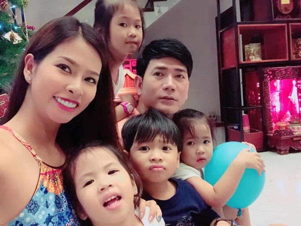 4 gia đình sao Việt đông con nhất: Ốc Thanh Vân 3 nhóc tỳ chưa bằng giọng ca 'Tôi là tôi' 8