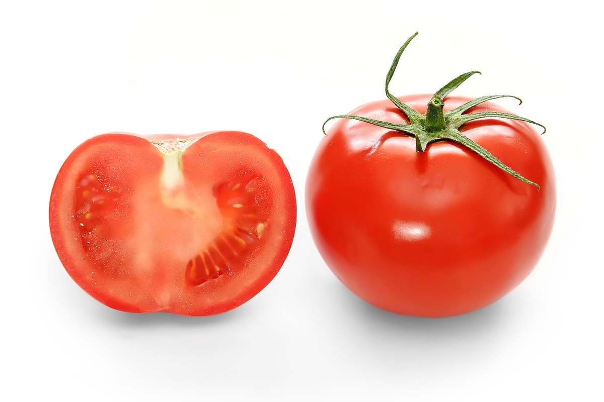   Bạn nên tận dụng cà chua làm mặt nạ tự nhiên cho da dầu  
