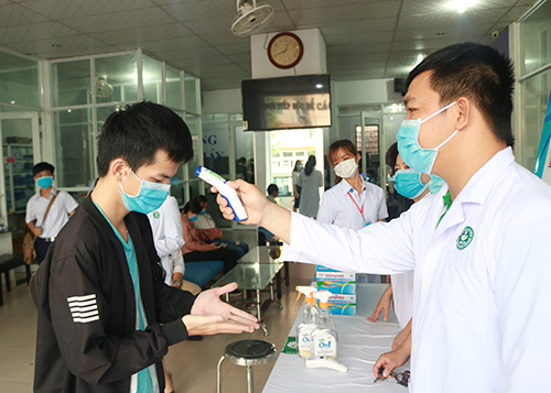   Hơn 1.000 sinh viên Trường ĐH Y khoa Phạm Ngọc Thạch sẽ tham gia chống dịch COVID-19. Ảnh minh họa  