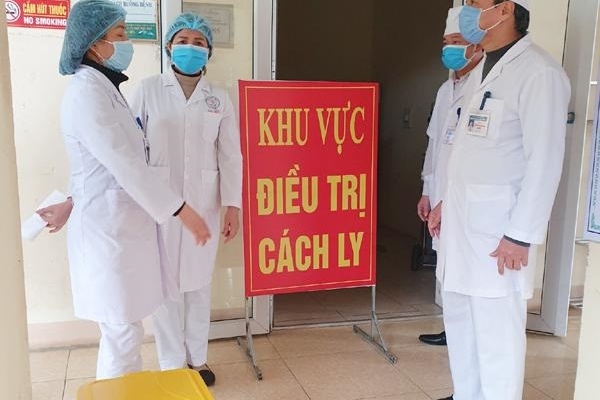   12 nhân viên y tế của huyện Đại Từ phải cách ly vì bệnh nhân 178 khai báo gian dối.  