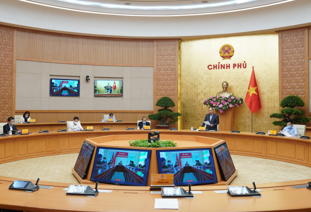  Thủ tướng Chính phủ Nguyễn Xuân Phúc họp trực tuyến với lãnh đạo 5 thành phố lớn  
