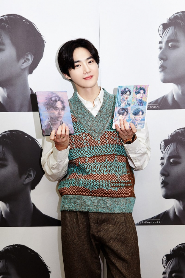 Suho (EXO) chia sẻ về album 'Self-Portrait': Tôi thấy phấn khích và áp lực 3