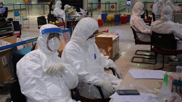   Thêm 6 ca nhiễm mới tại công ty Trường Sinh làm việc tại BV Bạch Mai.  
