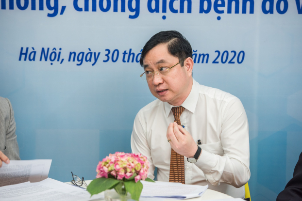   Lương y Phùng Tuấn Giang - Chủ tịch Viện Nghiên cứu phát triển Y dược cổ truyền Việt  