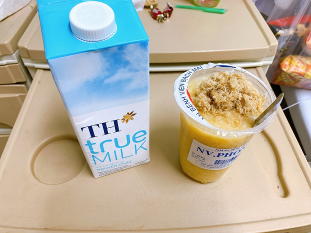   Sữa TH true MILK có mặt trong bữa ăn sáng nhân viên y tế bệnh viện Bạch Mai (Hà Nội)  