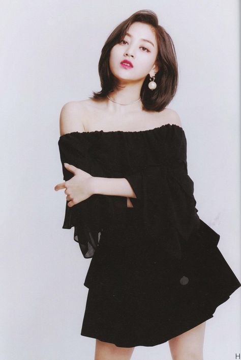 10 idol mặc đồ đen đẹp nhất Kpop: Jennie đẹp như thiên thần, Jimin quyến rũ nghẹt thở 0