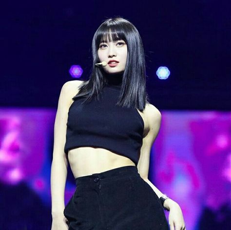 10 idol mặc đồ đen đẹp nhất Kpop: Jennie đẹp như thiên thần, Jimin quyến rũ nghẹt thở 5