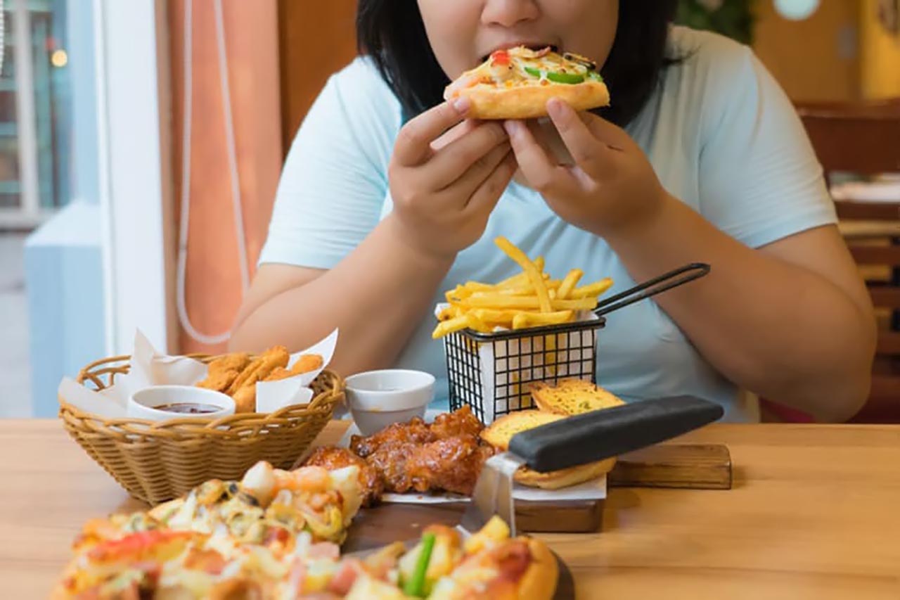   Nhà có nhiều đồ ăn khiến bạn không thể kiểm soát việc giảm cân của mình  