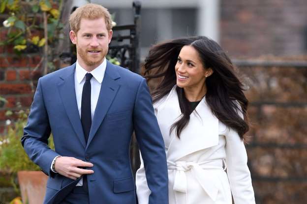 Những khoảnh khắc ngọt ngào, dễ thương của hoàng tử Harry và Meghan Markle 1