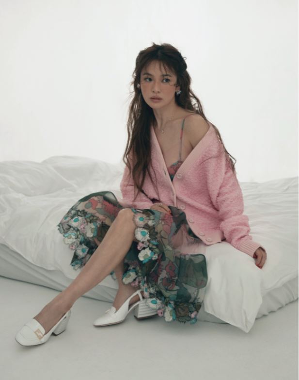 Song Hye Kyo đẹp mê mẩn trên Tạp chí Elle tháng 5 4