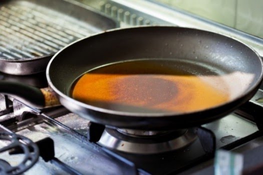 4 thói quen sai lầm khi nấu nướng dễ sinh ra chất gây ung thư mà hầu như ai cũng mắc phải 1