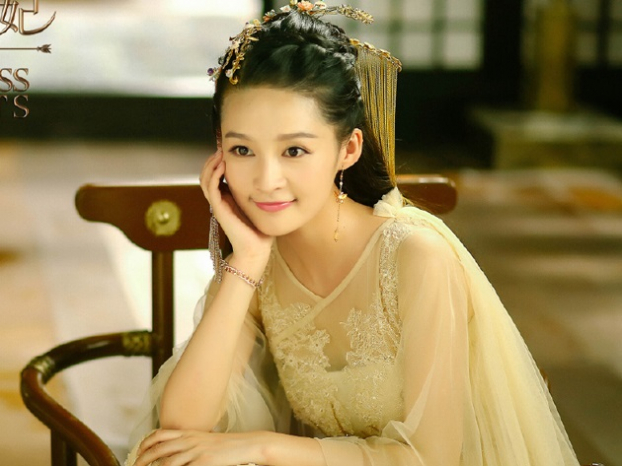 9 hoàng y mỹ nhân đẹp nhất phim cổ trang: Lưu Thi Thi như tiên tử nhưng vẫn thua 1 cái tên 9