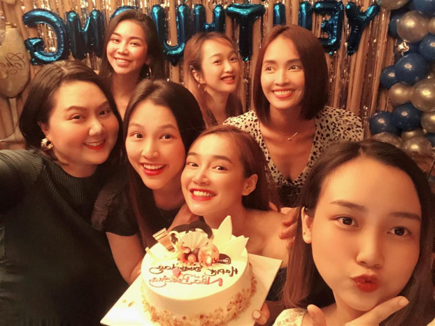 Nhã Phương cùng Trường Giang diện đồ đôi siêu ngọt ngào hậu sinh nhật tuổi 30 7