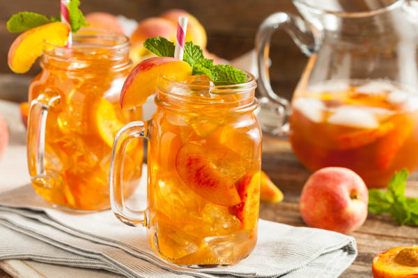 Cách làm trà đào đơn giản, chuẩn vị, đào tươi giòn sần sật, giải nhiệt mùa hè 0