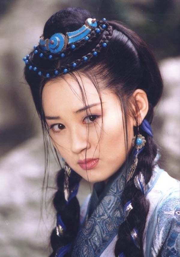 Mỹ nhân Hoa ngữ vào vai nữ ma đầu: Triệu Lệ Dĩnh đẹp ma mị, 'Thánh cô' là tường thành 9