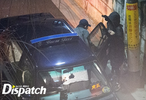 Dispatch bất ngờ tung ảnh hẹn hò bí mật của Song Joong Ki - Song Hye Kyo hồi mới yêu 0