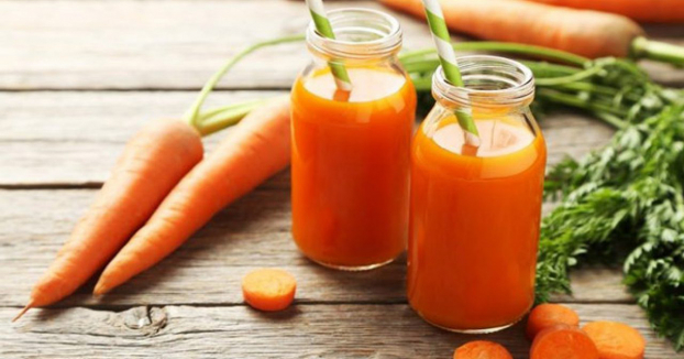   Nước cà rốt xay giúp cải thiện nhu động ruột và loại bỏ chất thải độc hại  