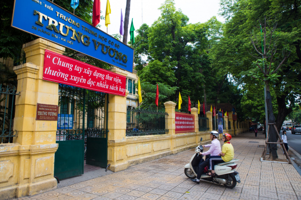   Trường THCS Trưng Vương phát đi thông báo tới các phụ huynh cảnh giác đề phòng các đối tượng xấu dụ dỗ, lừa đón học sinh.  