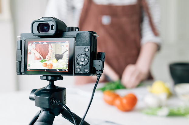 Panasonic ra mắt máy ảnh LUMIX G100 không gương lật tốt nhất cho Vlog và Video sáng tạo 4