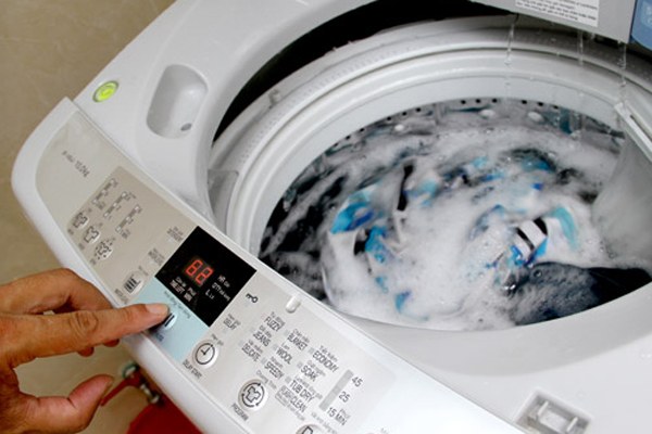 4 mẹo cực đáng giá giúp bạn tiết kiệm một phần chi phí điện, nước khi sử dụng máy giặt 0