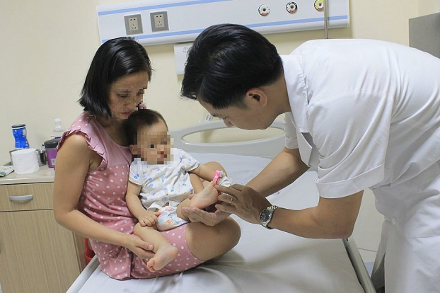   Hà Nội đã ghi nhận 329 trẻ mắc chân tay miệng năm 2020.  
