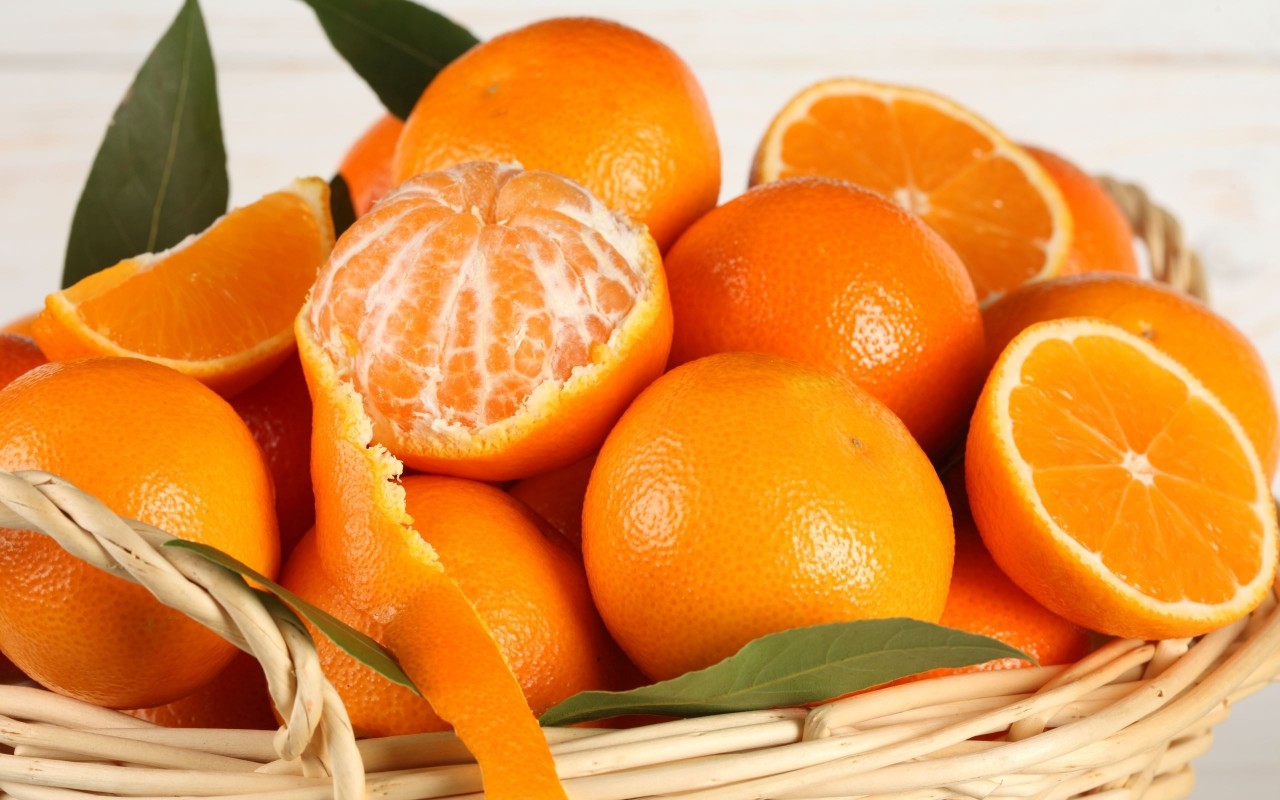   Bạn nên ăn thực phẩm giàu vitamin C vì chúng tốt cho não bộ  