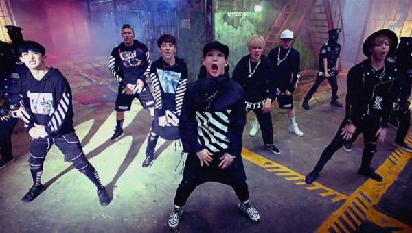 10 ca khúc debut hay nhất mọi thời đại: Bài là 'thánh ca', hit của BTS khiêm tốn xếp sau 3