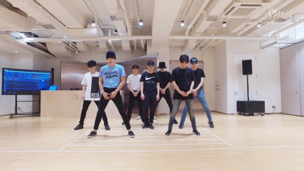 8 video dance practice đỉnh nhất của các nhóm nam: SEVENTEEN áp đảo, BTS vắng bóng 1