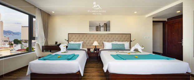   Các phòng được thiết kế sang trọng và tiện nghi, mang đến cho du khách kỳ nghỉ thoải mái  