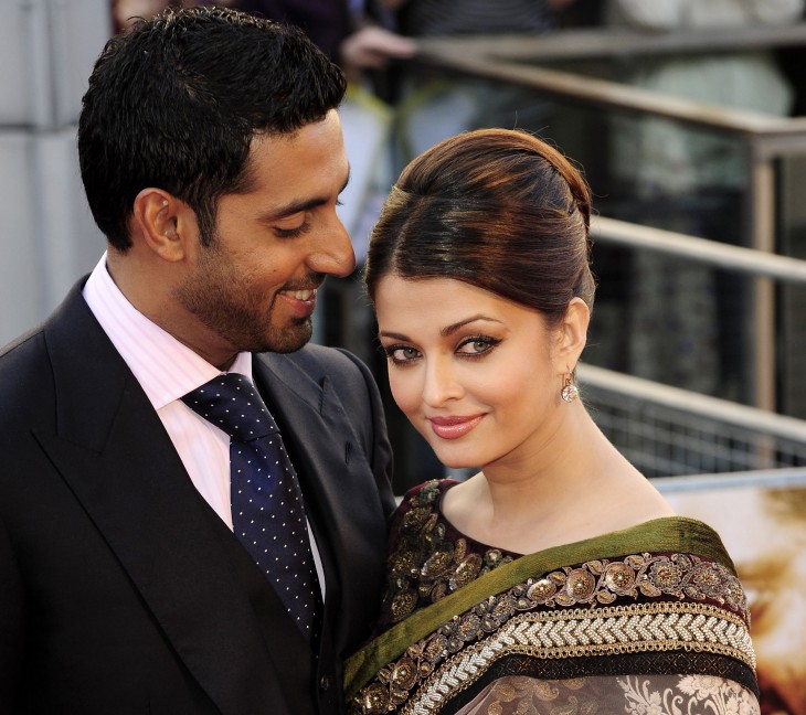   Aishwarya Rai Bachchan và chồng được ví như cặp đôi Brad Pitt và Angelina Jolie của Ấn Độ  