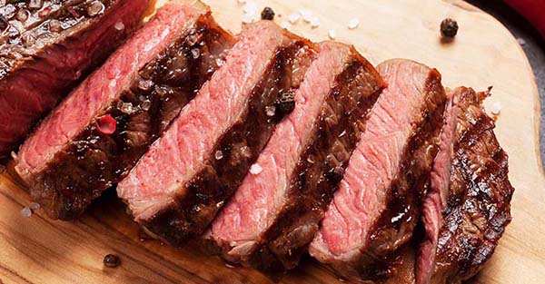   Thịt bò có giá trị dinh dưỡng cao nhưng có 6 nhóm người không nên ăn nhiều  