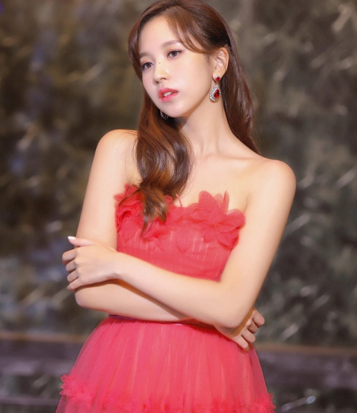 10 idol nữ đẹp chuẩn quý tộc: Irene là cực phẩm, Jennie thở thôi cũng sang chảnh 5