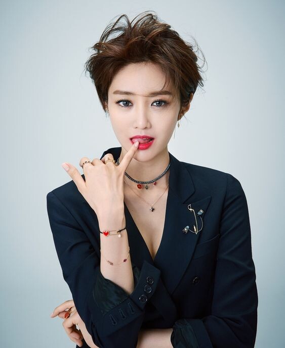 25 sao Hàn có gương mặt thời trang nhất châu Á: Lisa No.14, vị trí của Jennie mới bất ngờ 19