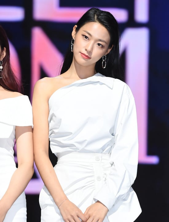 25 sao Hàn có gương mặt thời trang nhất châu Á: Lisa No.14, vị trí của Jennie mới bất ngờ 10