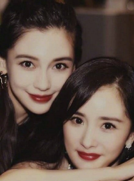 Cặp bạn thân Angelababy và Dương Mịch đọ sắc khi chung khung hình, ai đẹp hơn? 2