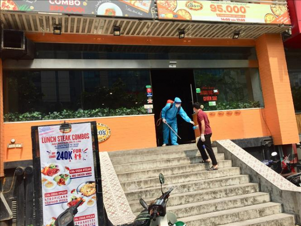   Bệnh nhân mắc COVID-19 mới ở Hà Nội làm công việc giao hàng cho cửa hàng Pizza (địa chỉ 106 Trần Thái Tông, Cầu Giấy). Ảnh minh họa  