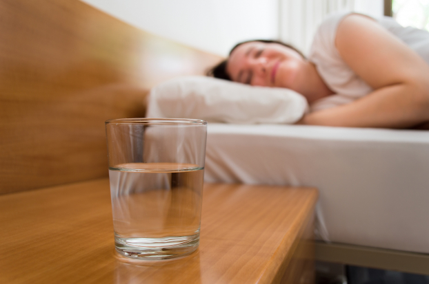 9 thói quen uống nước rất hại cho sức khỏe mà ai cũng từng mắc phải 1