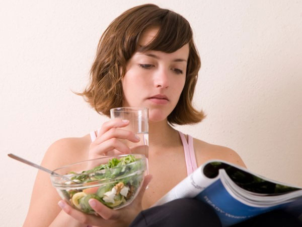 9 thói quen uống nước rất hại cho sức khỏe mà ai cũng từng mắc phải 2