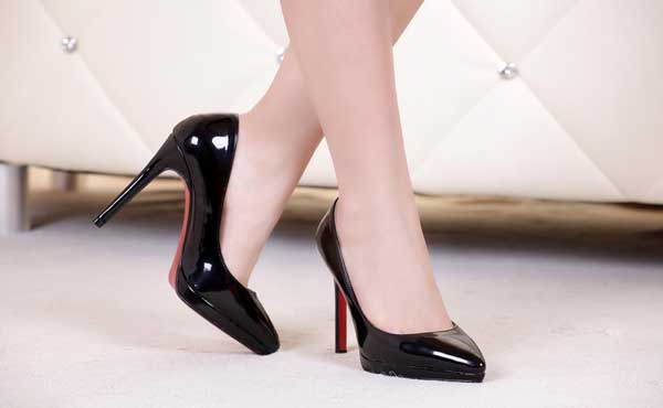 10 nguyên tắc vàng khi đi giày cao gót mọi phụ nữ thông minh cần biết 1