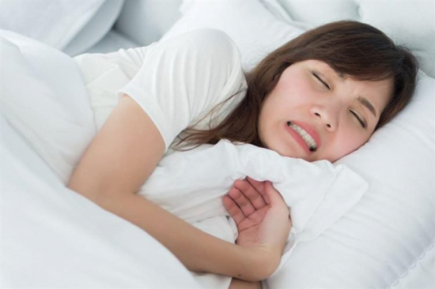   Nghiến răng ken két khi ngủ  