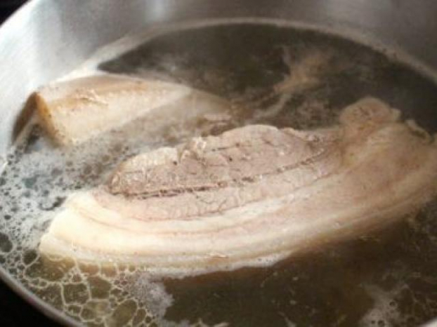 Thời gian luộc thịt heo, bò, gà, vịt, hải sản bao lâu để ngon, giữ nguyên dinh dưỡng