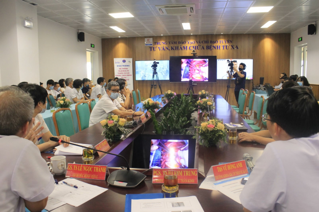   Các bác sĩ BV E hội chẩn khám chữa bệnh từ xa với 3 ca ở Lai Châu, Thanh Hóa, Thái Bình.  