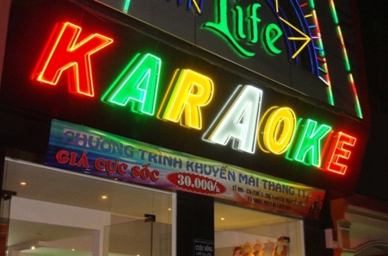   Quán bar, karaoke, vũ trường ở Hà Nội được phép hoạt động trở lại từ 0 giờ ngày 16/9. Ảnh minh họa  